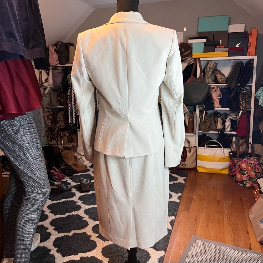 CALVIN KLEIN Light Beige Suit:Two Button Blazer Size 4 & Skirt Size 6 - Picture 5 of 8
